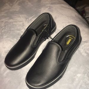 Never worn slip resistant shoes